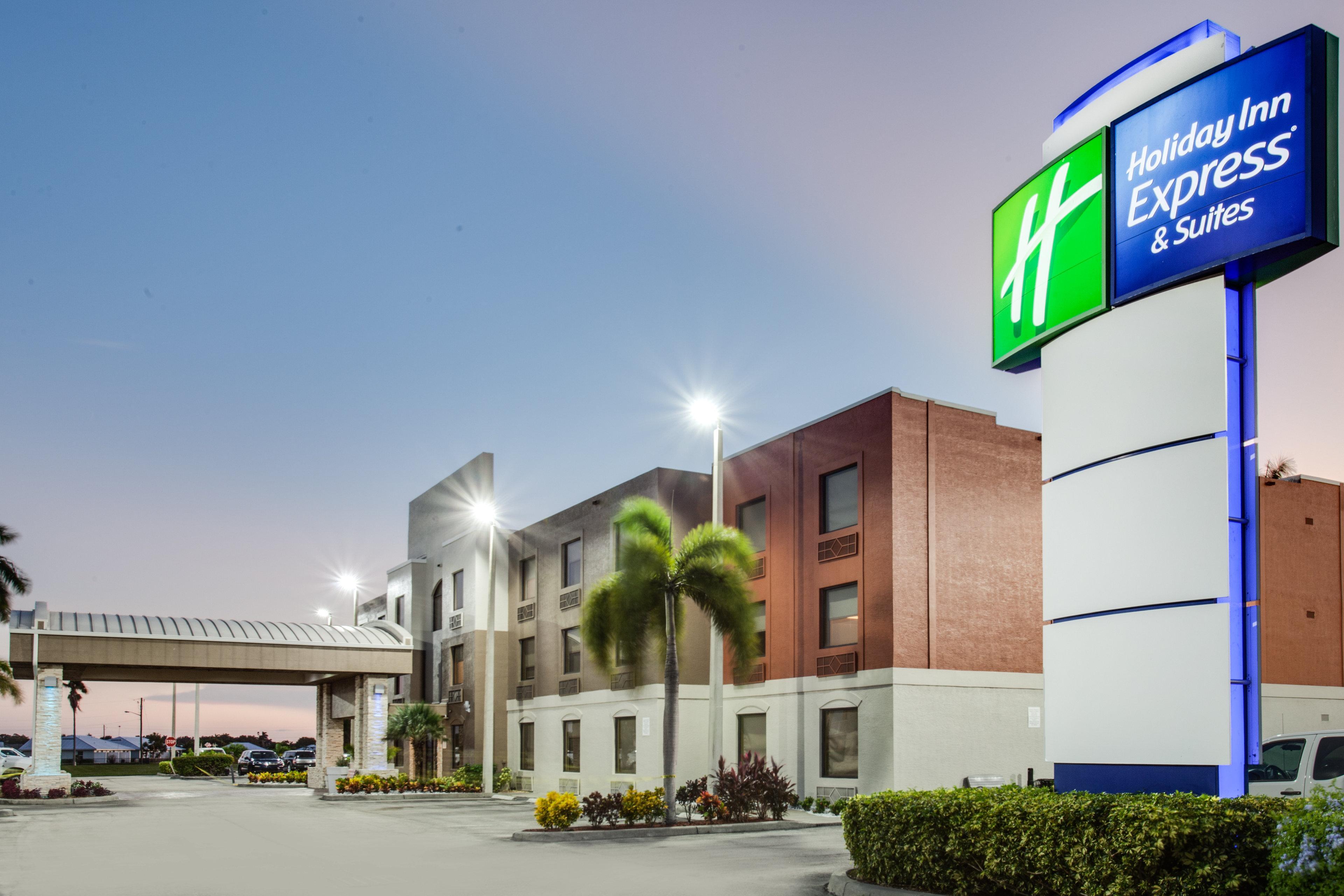 Holiday Inn Express Hotel & Suites Clewiston By Ihg Exterior foto